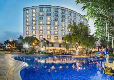 樟木头三正半山酒店